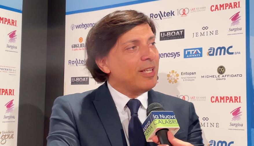 Mgff, Anton Giulio Grande: "Un festival che fa volare l'immagine della Calabria" (VIDEO) images Mgff, Anton Giulio Grande: "Un festival che fa volare l'immagine della Calabria" (VIDEO)