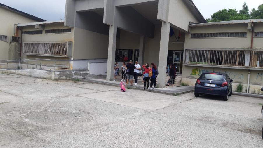 Prorogata la chiusura della scuola d'infanzia all'Aranceto  images Prorogata la chiusura della scuola d'infanzia all'Aranceto