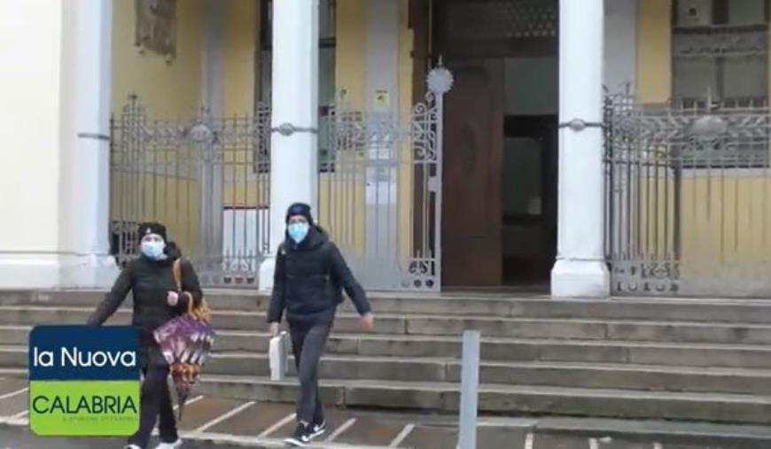 images Catanzaro, rientro in classe nelle scuole: come è andato il primo giorno dopo la pausa natalizia