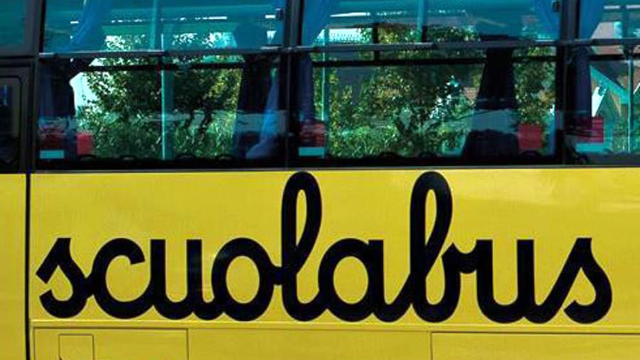 images Sospeso il servizio scuolabus a Pietrapaola, i genitori scrivono al sindaco: "L'unica scuola attiva dista 12 chilometri dal centro"