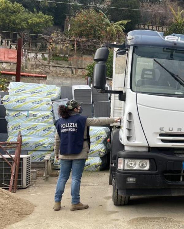 images Reggio Calabria, sequestrati beni per 500 mila euro ad un imprenditore edile