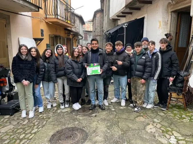 images I ragazzi dell’Istituto Einaudi di Serra San Bruno protagonisti sul set del film "Fuliggine"