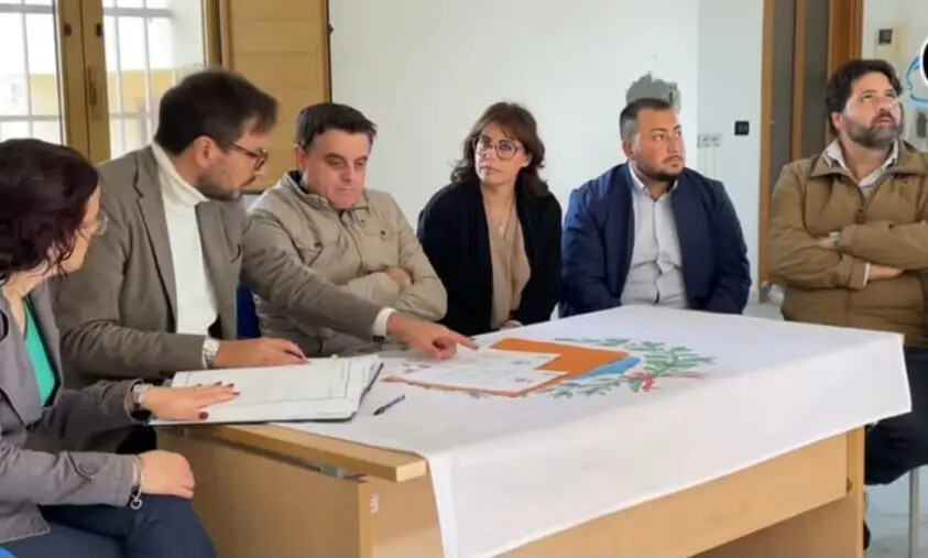 images Simeri Crichi, il sindaco Zicchinella: "Una Giunta da record"