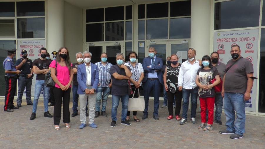 Lavoro. 255 lavoratori della Sila Greca chiedono un contratto. I sindaci: "Dare speranza per evitare lo spopolamento" images Lavoro. 255 lavoratori della Sila Greca chiedono un contratto. I sindaci: "Dare speranza per evitare lo spopolamento"