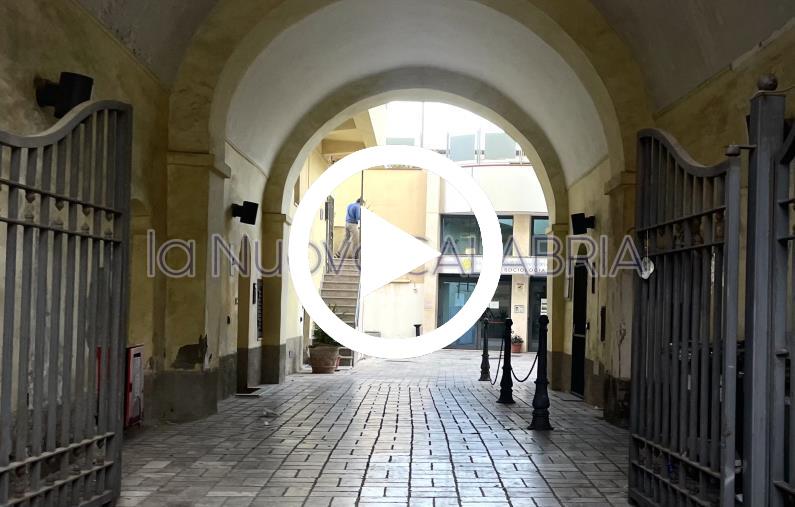 Catanzaro, sfuma l'idea della Scuola di Farmacia e Nutraceutica dell'Umg nel centro storico images Catanzaro, sfuma l'idea della Scuola di Farmacia e Nutraceutica dell'Umg nel centro storico