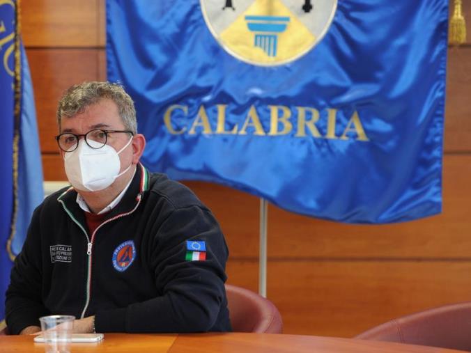 images Spirlì: "Beccheremo i furbetti. Vaccinati e vaccinatori"