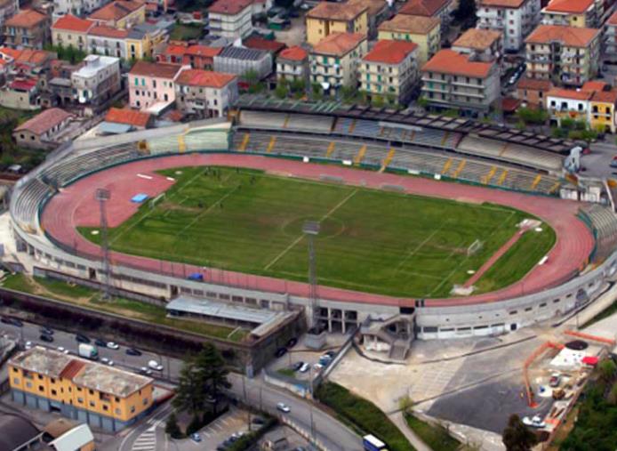 images Serie C, la gara tra Cavese e Catanzaro rinviata per lutto