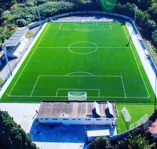 images  Lite tra tifosi e fumogeni sugli spalti, emessi tre Daspo a  Vibo Valentia 