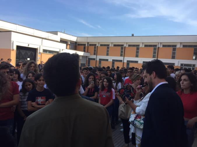 images Il Miramare di Soverato apre l'estate e inaugura il “Club 80” 