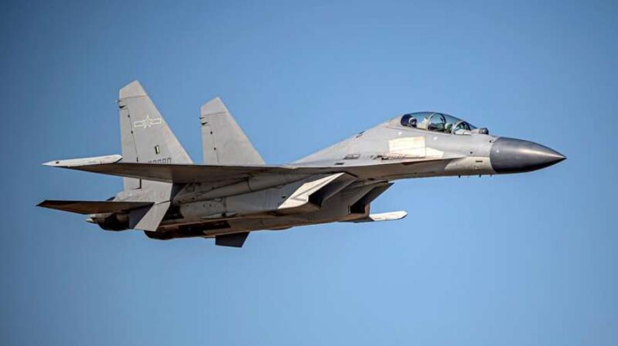 images La Cina stuzzica gli Usa con 38 caccia da guerra intorno a Taiwan: la situazione