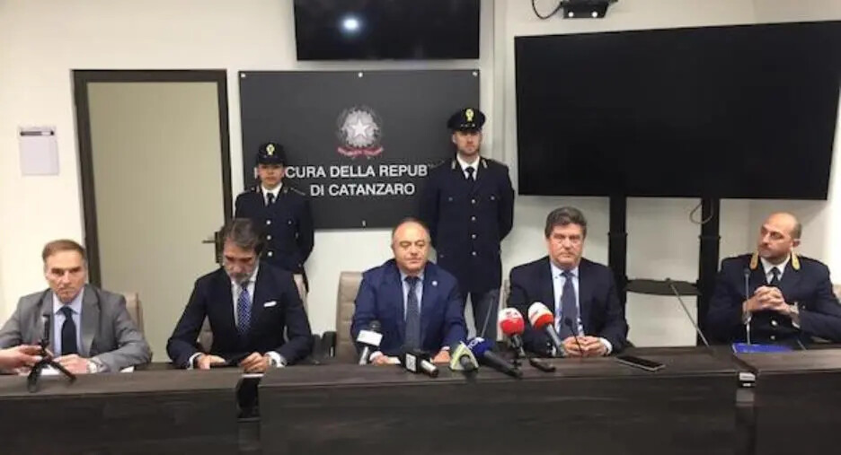 Traffico migranti, Gratteri: "Sistema d'accoglienza illegale per rifugiati facoltosi" images Traffico migranti, Gratteri: "Sistema d'accoglienza illegale per rifugiati facoltosi"