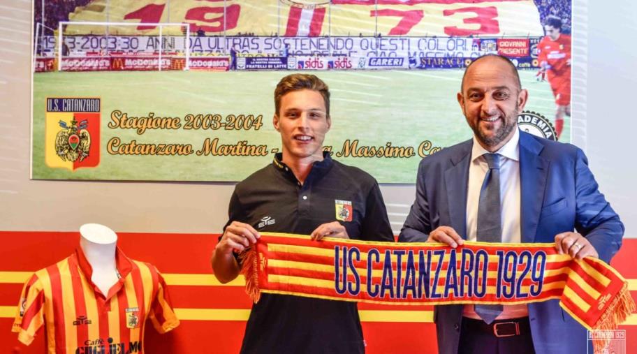 images L'Us Catanzaro fa un nuovo acquisto: arriva il difensore Alberto Tentardini