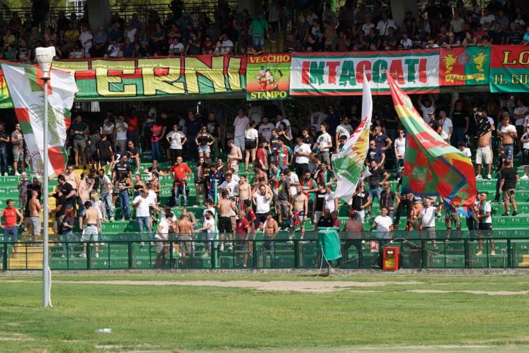images A Lamezia Terme anche quest'anno aperto il mercatino dei libri usati