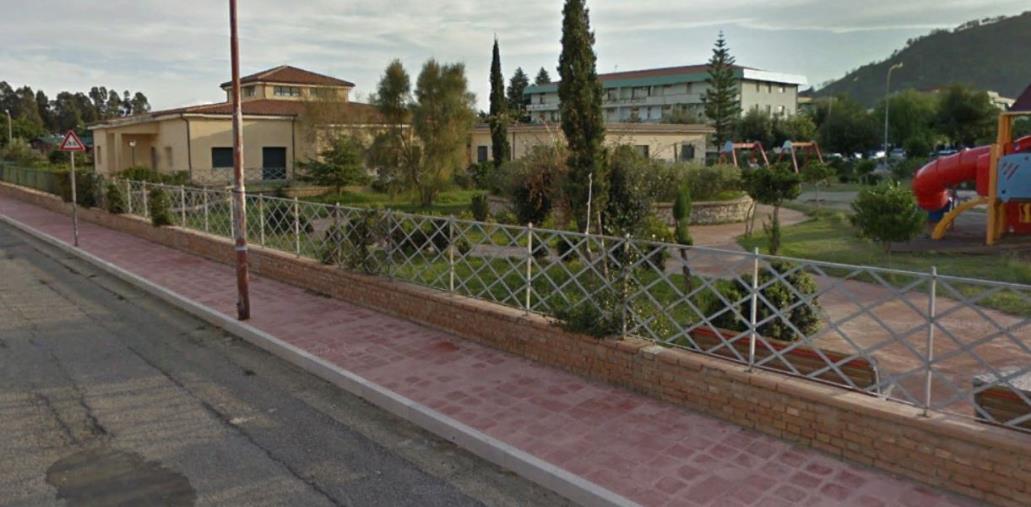 images Esproprio non concluso a Squillace. Il privato reclama 345 mila euro di danni e il Comune cerca un tecnico