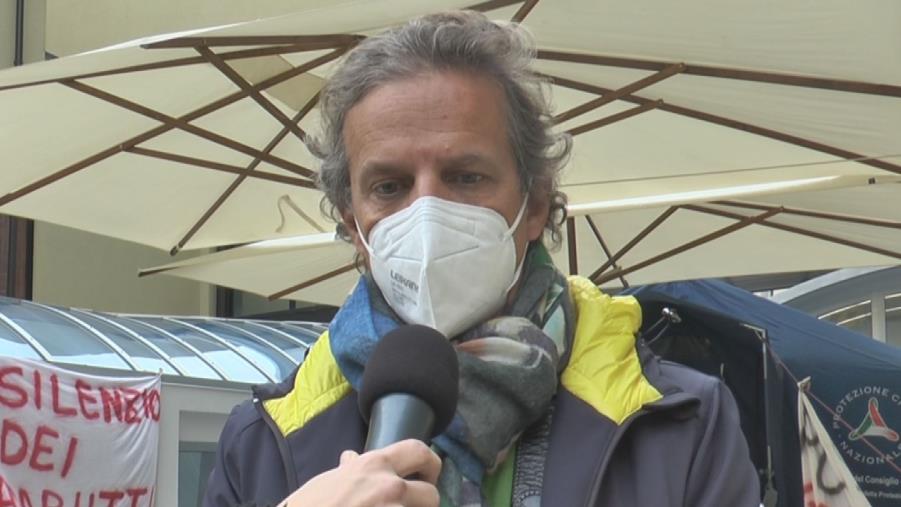 images Il cardiochirurgo Testa: "Il Sant'Anna deve continuare nella sua attività. No a soluzioni arzigogolate" 