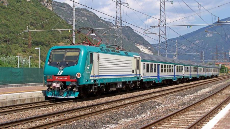 images Treni regionali, il ticket digitale potrà essere acquistato anche in biglietteria 
