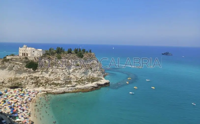 Tropea, le associazioni degli albergatori: "La commissione di accesso agli atti svolga tempestivamente l'attività"  images Tropea, le associazioni degli albergatori: "La commissione di accesso agli atti svolga tempestivamente l'attività"