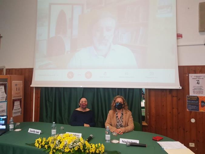 images "Il Grimaldi nel cuore". Londra e l'Istituto superiore di Catanzaro uniti dalla tecnologia e dal sentimento