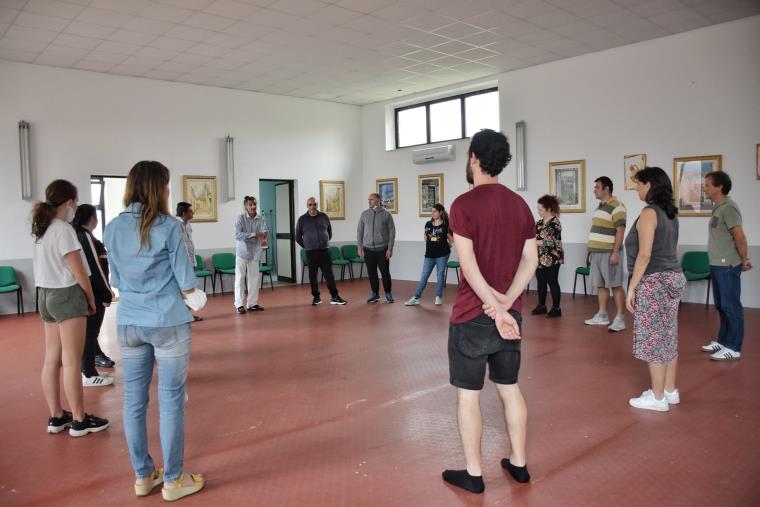 images MoMe Festival. Domenica a Simeri Crichi, aspettando la magica esperienza con “Follow the angel” 