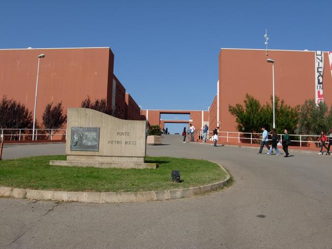 images Unical. Esami e lauree totalmente in presenza a partire da settembre
