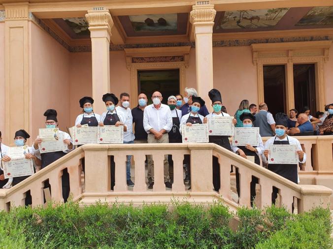 images Il dolore diventa speranza: a Bianco la fiaba della scuola gratuita “Uno chef per Elena e Pietro” (FOTO)