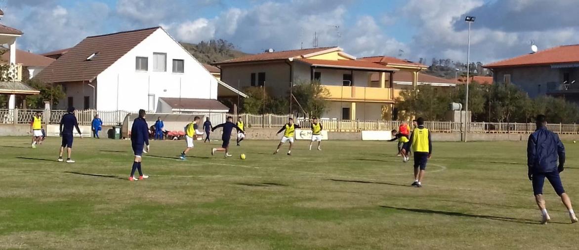 Us Catanzaro 1929, larga vittoria nell'amichevole con la Berretti di Giampà che esce a testa alta images Us Catanzaro 1929, larga vittoria nell'amichevole con la Berretti di Giampà che esce a testa alta