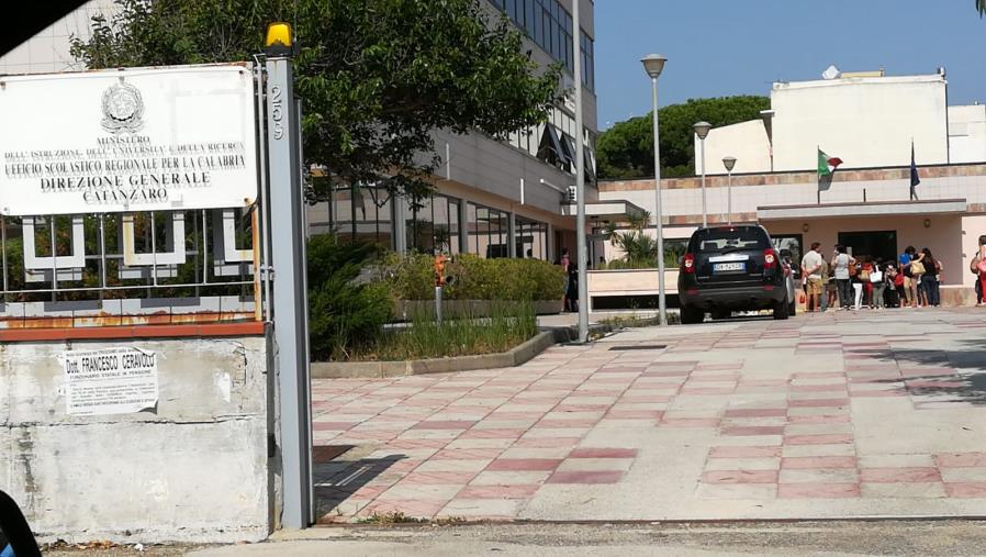 Conferimento incarichi dirigenziali nelle scuole: conferme, mutamenti e mobilità  images Conferimento incarichi dirigenziali nelle scuole: conferme, mutamenti e mobilità