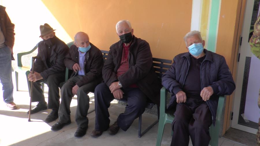 Iniziata la campagna vaccinale degli over 80 a Sellia Marina images Iniziata la campagna vaccinale degli over 80 a Sellia Marina