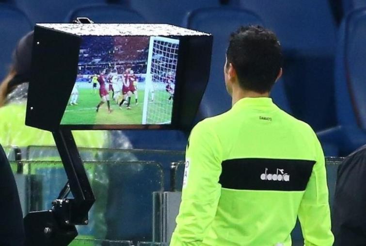 La Var sbarca in Lega B. Al via la fase sperimentale nel girone di ritorno images La Var sbarca in Lega B. Al via la fase sperimentale nel girone di ritorno