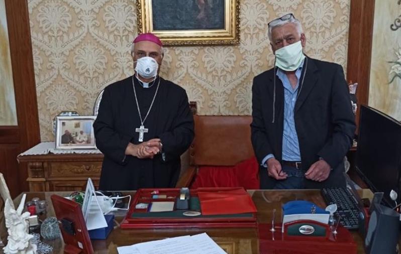 Squillace, lavori al seminario e fondi pubblici. Accordo con l'arcivescovo per l'utilizzo dei locali per i quali la Regione aveva revocato il finanziamento images Squillace, lavori al seminario e fondi pubblici. Accordo con l'arcivescovo per l'utilizzo dei locali per i quali la Regione aveva revocato il finanziamento