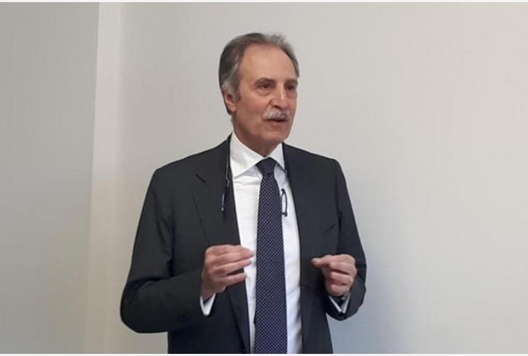 Mercoledì 29, a Sant'Onofrio, il libro di Rosina Andreacchi: "Dentro la rete, storia di figli, d'amore, di bullismo" images Mercoledì 29, a Sant'Onofrio, il libro di Rosina Andreacchi: "Dentro la rete, storia di figli, d'amore, di bullismo"