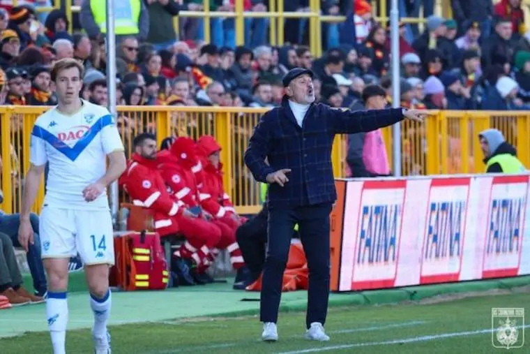 Vivarini dopo la sconfitta di Reggio Emilia: "Stanchi e poco brillanti, la sosta arriva al momento giusto" images Vivarini dopo la sconfitta di Reggio Emilia: "Stanchi e poco brillanti, la sosta arriva al momento giusto"