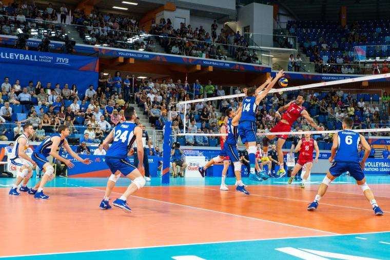 images L'allarme Coronavirus ferma la SuperLega. Rinviata la gara del 29 febbraio Milano-Volley Callipo