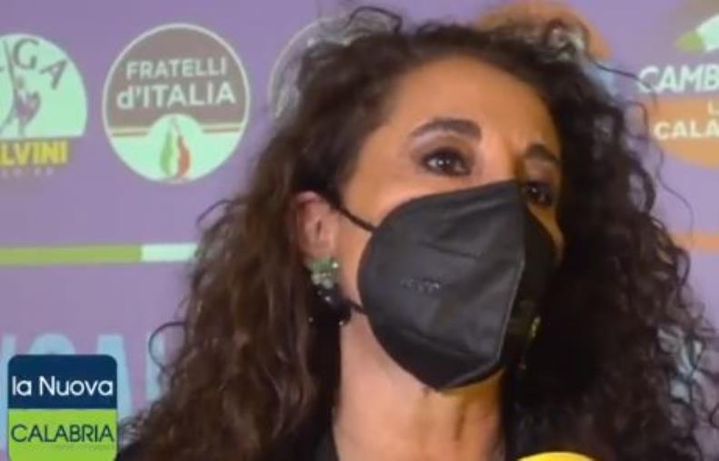 images Wanda Ferro boccia l'ipotesi partito unico del centrodestra: "Meglio la federazione" 