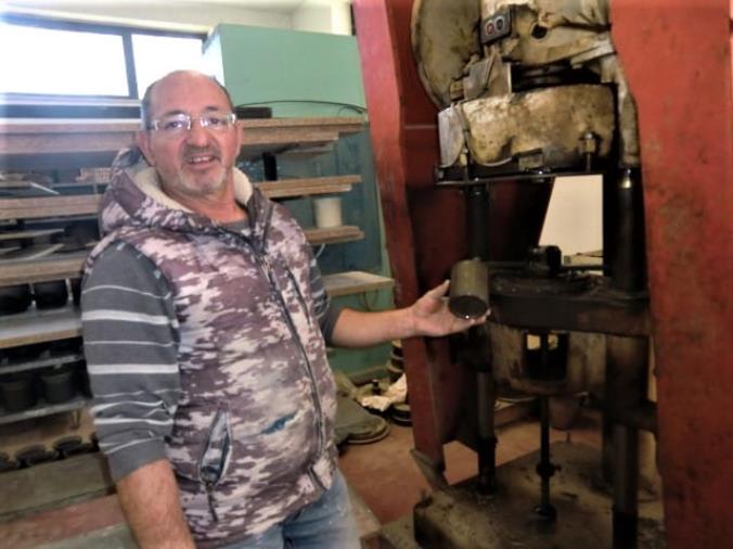 Squillace. Tra le ceramiche della bottega Commodaro (FOTO E VIDEO)  