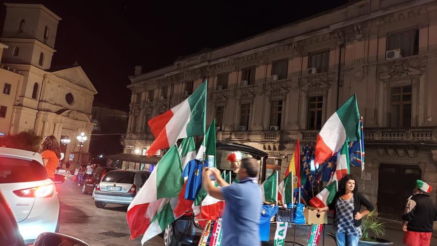 images Europei. Catanzaro si riversa nel centro per festeggiare la vittoria dell'Italia 