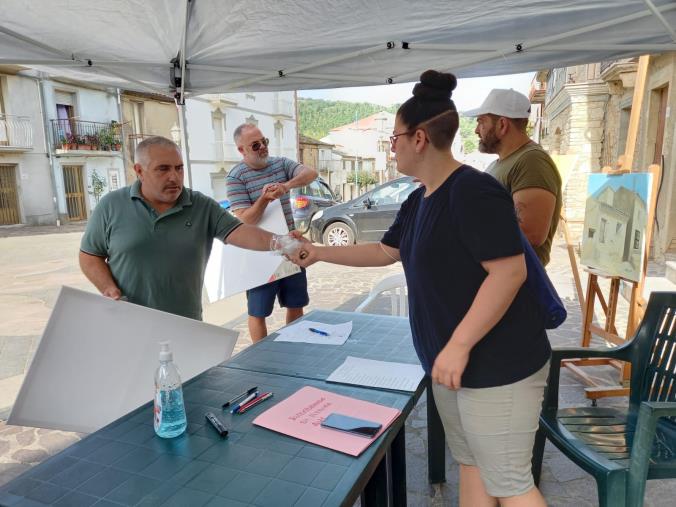 Girifalco. Il centro storico si veste d'arte grazie all'estemporanea di pittura "Espressioni del borgo tra arte, vicoli e natura" images Girifalco. Il centro storico si veste d'arte grazie all'estemporanea di pittura "Espressioni del borgo tra arte, vicoli e natura"
