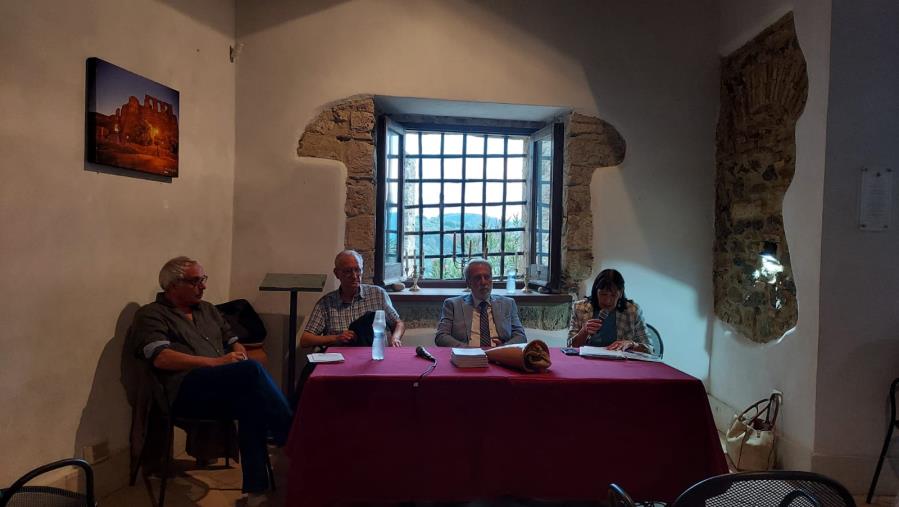 Squillace. Peppe Valarioti e "L'utopia di un intellettuale" raccontati nel nuovo libro di Rocco Lentini  images Squillace. Peppe Valarioti e "L'utopia di un intellettuale" raccontati nel nuovo libro di Rocco Lentini