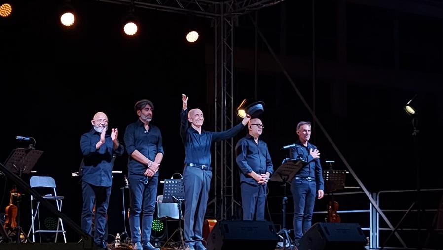 Catanzaro. Il Festival d'Autunno riparte con Peppe Servillo & Solis String Quartet  images Catanzaro. Il Festival d'Autunno riparte con Peppe Servillo & Solis String Quartet