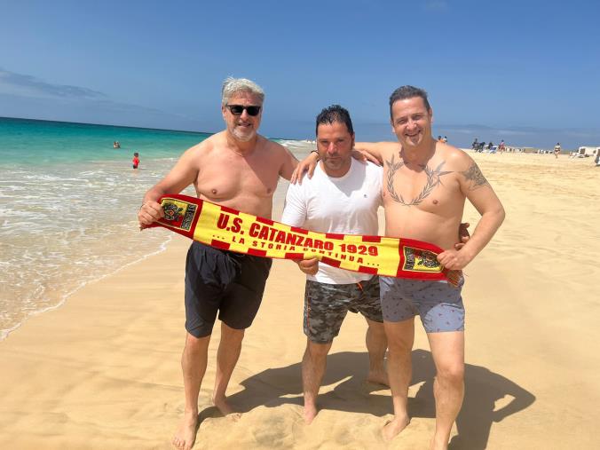 images Da Capoverde un messaggio dei tifosi giallorossi: "L'amore per il Catanzaro non conosce sconfitte, non conosce confini"