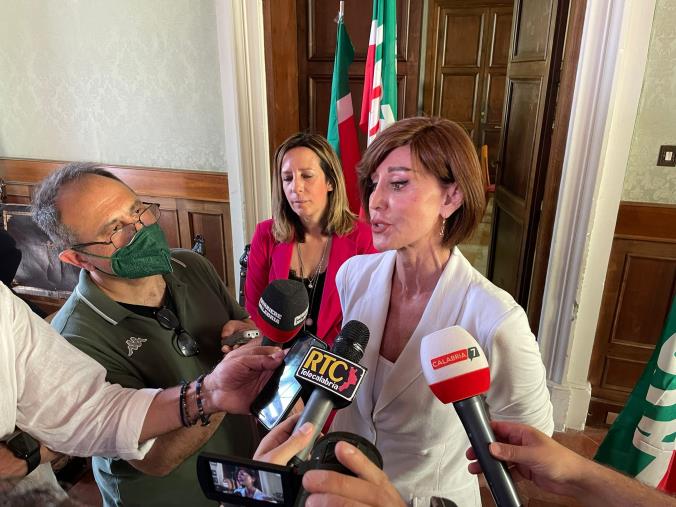 images Comunali, Anna Maria Bernini (Forza Italia) a Catanzaro a sostegno di Donato