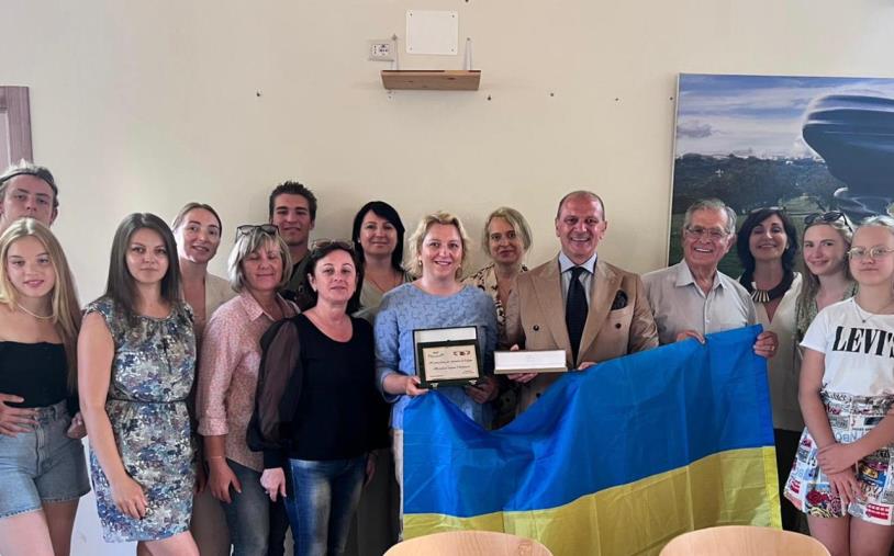 Vitambiente e Associazione Libera Ucraina: cresce la pianta della solidarietà images Vitambiente e Associazione Libera Ucraina: cresce la pianta della solidarietà
