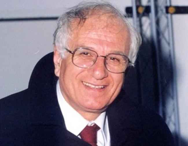 Lutto nel mondo accademico, è morto Rosario Pietropaolo: ex Rettore dell’Università di Reggio Calabria images Lutto nel mondo accademico, è morto Rosario Pietropaolo: ex Rettore dell’Università di Reggio Calabria