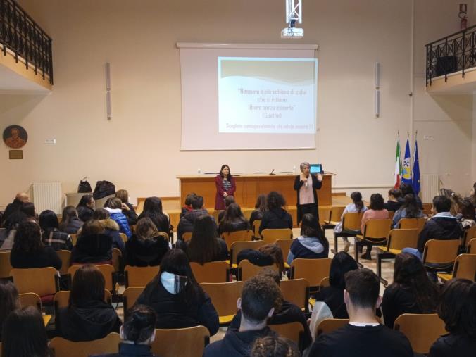 images Liceo Fermi, educare e sensibilizzare i giovani verso la violenza di genere passando anche dai linguaggi mediali deviati