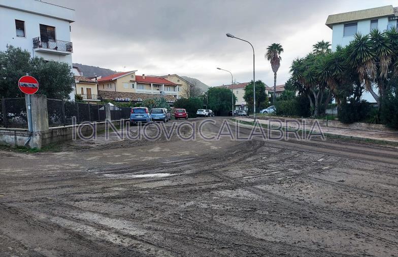 images Alluvione nel Catanzarese, sul fango di Squillace l’ombra delle speculazioni edilizie (VIDEO)