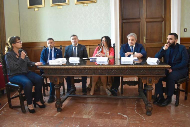 Presentato a Catanzaro l'evento benefico "Il futuro oltre l'autismo" images Presentato a Catanzaro l'evento benefico "Il futuro oltre l'autismo"
