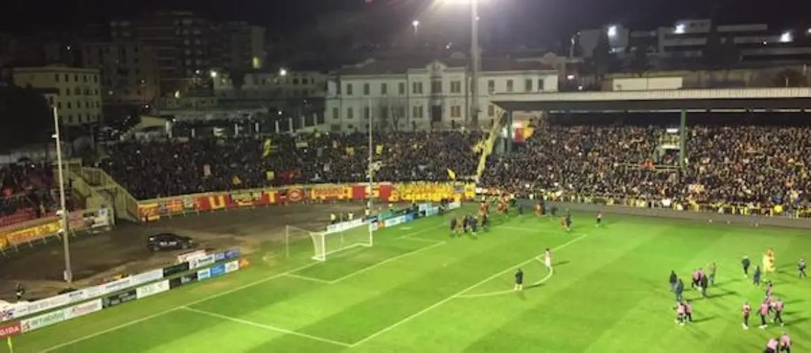 images Serie C, CATANZARO vs AVELLINO: 4-1 finale. Aquile stellari