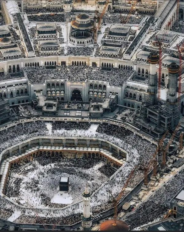 images Oggi termina il Ramadan: gli auguri dell'associazione catanzarese "Dar Assalam"