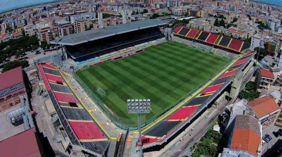 images Foggia e Catanzaro in campo alle 21.00: le probabili formazioni
