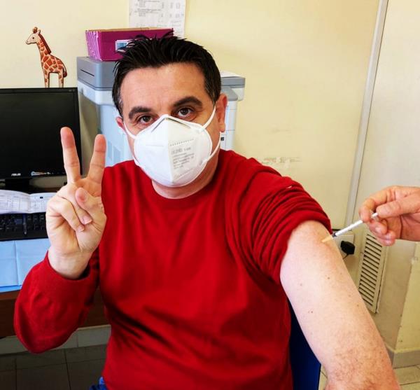 Davide Zicchinella: "Vaccinatevi tutti serenamente....e poi venite a vivere nei Borghi" images Davide Zicchinella: "Vaccinatevi tutti serenamente....e poi venite a vivere nei Borghi"